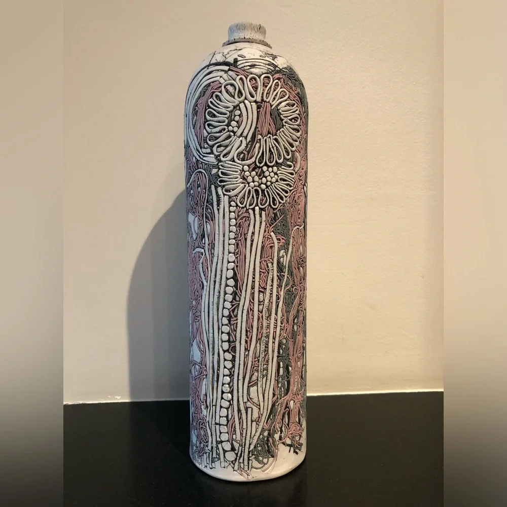 Vintage Porcelain Art Sculpture/ Vase by Romilla Batra - White/Pink/Gray Signed - Picture 8 of 9